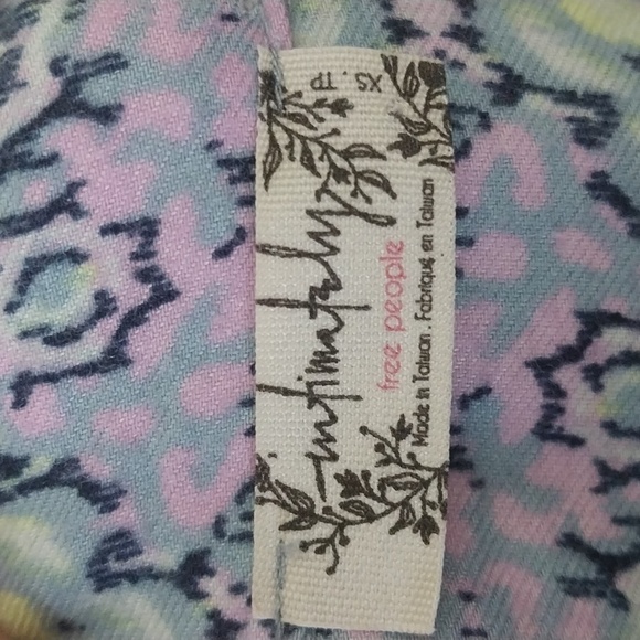 Intimately Free People NWT Top Size XS - Picture 6 of 8